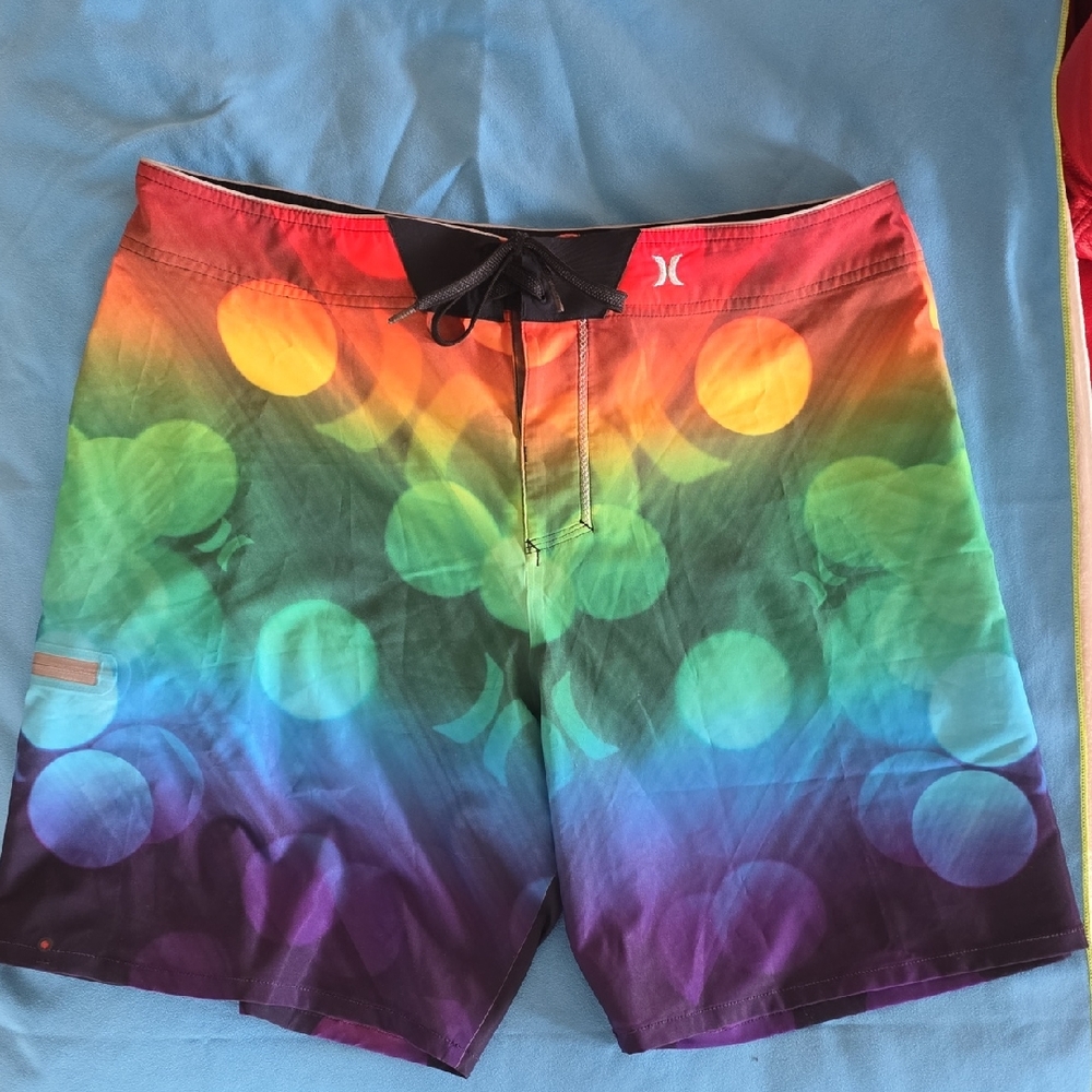 Hurley Phantom: Rainbow Gradient Board Shorts